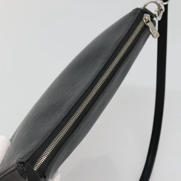LOUIS VUITTON Epi Pochette Accessoires Accessory Pouch Black M52982 Auth 140897 - Picture 6 of 16